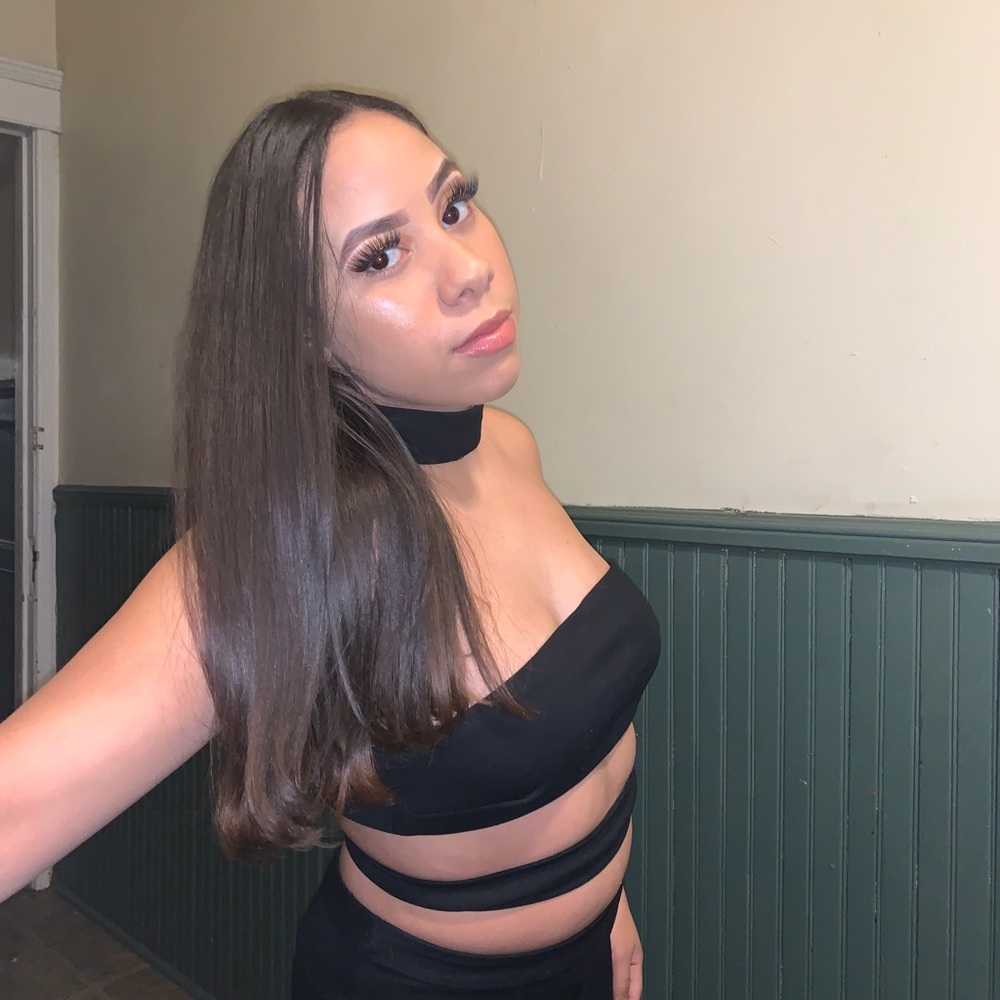 Jumpsuit🖤 - Picture 2 of 4